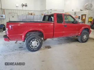 2000 GMC Sonoma SLS w/1SJ Pkg with VIN 1GTCT19W3Y8139635, listed as a Copart auction lot 49481715 with 180,926 mi miles and Salvage Title. Bid and sale history available at carsss.com. Image 3.