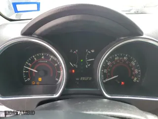 2008 Toyota Highlander Sport with VIN JTEDS43A582032963, listed as a Copart auction lot 47636375 with 235,372 mi miles and Salvage Title. Bid and sale history available at carsss.com. Image 9.