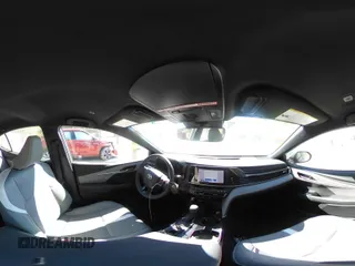 2025 Toyota Camry LE z VIN 4T1DAACK2SU566377, wystawiony jako IAAI lot #41818582 z przebiegiem 1 950 mil mil oraz . Historia ofert i sprzedaży dostępna na DreamBid. Obrazek 18.