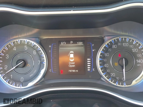 2015 Chrysler 200 Limited with VIN 1C3CCCABXFN662545, listed as a IAAI auction lot 41798590 with 76,766 mi miles. Bid and sale history available at carsss.com. Image 7.