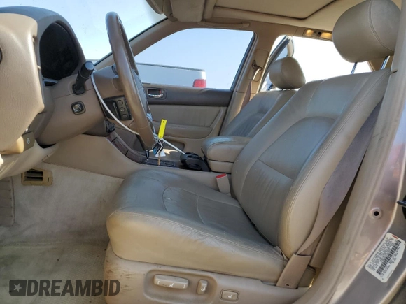 1996 Lexus LS 400 z VIN JT8BH22F8T0048301, wystawiony jako Copart lot #61438155 z przebiegiem 231 691 mil mil oraz Czysty tytuł • Clean title. Historia ofert i sprzedaży dostępna na DreamBid. Obrazek 7.