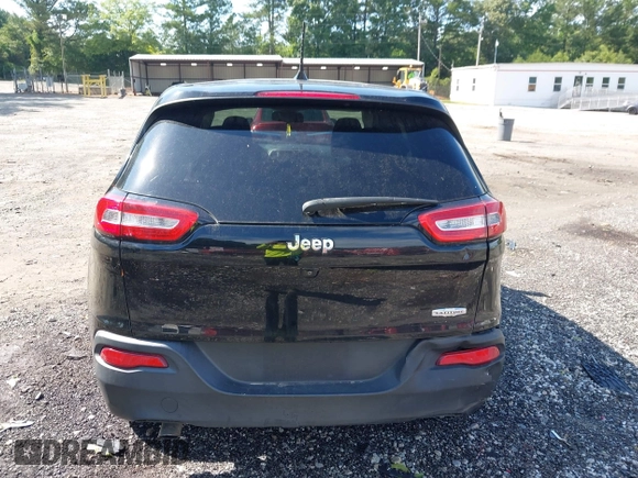 2018 Jeep Cherokee Latitude Tech Connect z VIN 1C4PJLCB1JD596112, wystawiony jako IAAI lot #42707705 z przebiegiem 184 586 mil mil oraz . Historia ofert i sprzedaży dostępna na DreamBid. Obrazek 16.