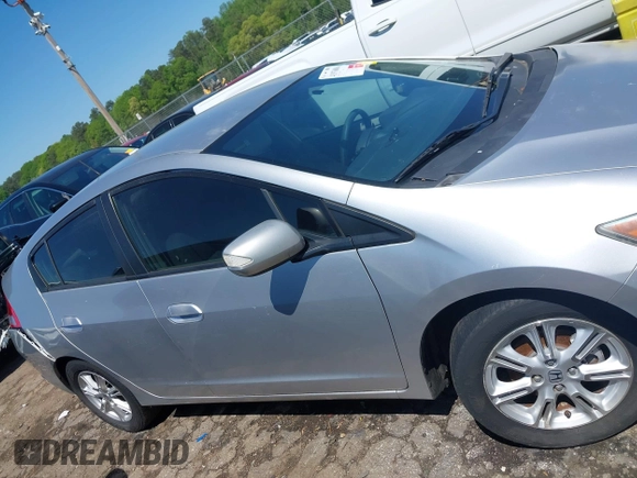 2010 Honda Insight EX with VIN JHMZE2H75AS013109, listed as a IAAI auction lot 41976886 with 226,434 mi miles and . Bid and sale history available at DreamBid. Image 13.