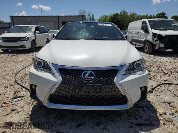 2015 Lexus CT 200h z VIN JTHKD5BH3F2229846, wystawiony jako Copart lot #57271885 z przebiegiem 106 509 mil mil oraz Tytuł czysty. Historia ofert i sprzedaży dostępna na DreamBid. Obrazek 5.