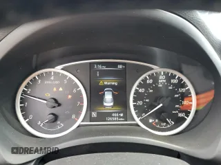 2018 Nissan Sentra SV z VIN 3N1AB7AP9JY281986, wystawiony jako Copart lot #56229955 z przebiegiem 126 585 mil mil oraz Nie do naprawy • Non repairable. Historia ofert i sprzedaży dostępna na DreamBid. Obrazek 9.