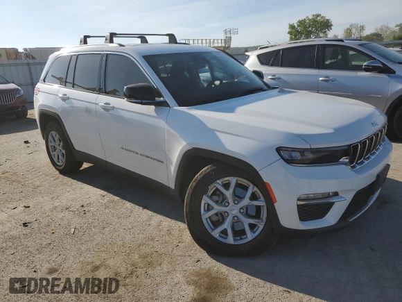 2023 Jeep Grand Cherokee Limited z VIN 1C4RJHBG1PC523873, wystawiony jako Copart lot #55999025 z przebiegiem 63 273 mil mil oraz Szkoda całkowita • Salvage title. Historia ofert i sprzedaży dostępna na DreamBid. Obrazek 4.
