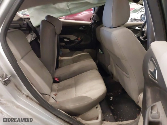 2013 Ford Focus SE with VIN 1FADP3K23DL184955, listed as a IAAI auction lot 41578184 with 183,846 mi miles. Bid and sale history available at carsss.com. Image 8.