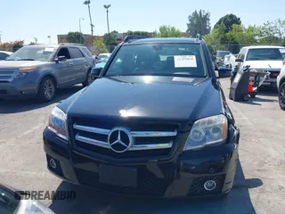 2010 Mercedes-Benz GLK 350 with VIN WDCGG5GB5AF439881, listed as a IAAI auction lot 42202831 with 157,879 mi miles and . Bid and sale history available at DreamBid. Image 12.