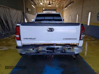 2001 Chevrolet Silverado 3500 LS with VIN 1GCJK33G11F160833, listed as a Copart auction lot 46930185 with 309,228 mi miles and Clean Title. Bid and sale history available at carsss.com. Image 6.