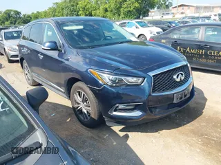 2019 Infiniti QX60 Luxe with VIN 5N1DL0MM7KC550489, listed as a IAAI auction lot 42719858 with 98,444 mi miles and . Bid and sale history available at DreamBid. Image 1.