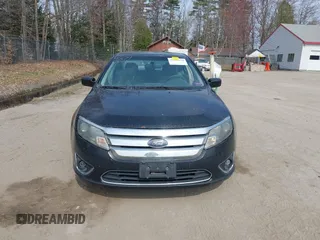 2010 Ford Fusion Hybrid with VIN 3FADP0L35AR168002, listed as a IAAI auction lot 42090134 with 147,831 mi miles. Bid and sale history available at carsss.com. Image 13.