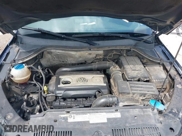 2015 Volkswagen Tiguan SE with VIN WVGAV7AX1FW508313, listed as a IAAI auction lot 42120704 with 136,405 mi miles and . Bid and sale history available at DreamBid. Image 10.