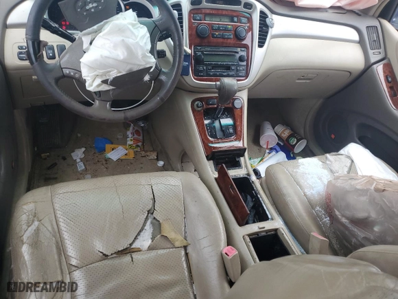 2006 Toyota Highlander w/3rd Row with VIN JTEEP21A660141888, listed as a Copart auction lot 44255575 with 210,929 mi miles and Salvage Title. Bid and sale history available at carsss.com. Image 8.