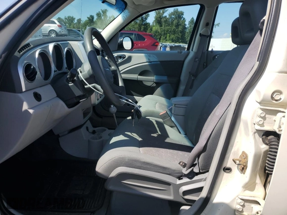 2006 Chrysler PT Cruiser Touring z VIN 3A4FY58B36T315578, wystawiony jako Copart lot #59919275 z przebiegiem 110 941 mil mil oraz Czysty tytuł • Clean title. Historia ofert i sprzedaży dostępna na DreamBid. Obrazek 7.