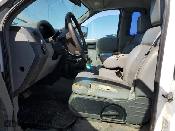 2005 Ford F-150 XL with VIN 1FTRF12W75NA33052, listed as a Copart auction lot 51699885 with 650,175 mi miles and Clean Title. Bid and sale history available at carsss.com. Image 7.