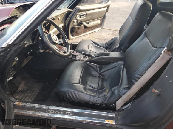1980 Chevrolet Corvette z VIN 1Z878AS408894, wystawiony jako Copart lot #86595784 z przebiegiem 151 748 mil mil oraz Szkoda całkowita • Salvage title. Historia ofert i sprzedaży dostępna na DreamBid. Obrazek 7.