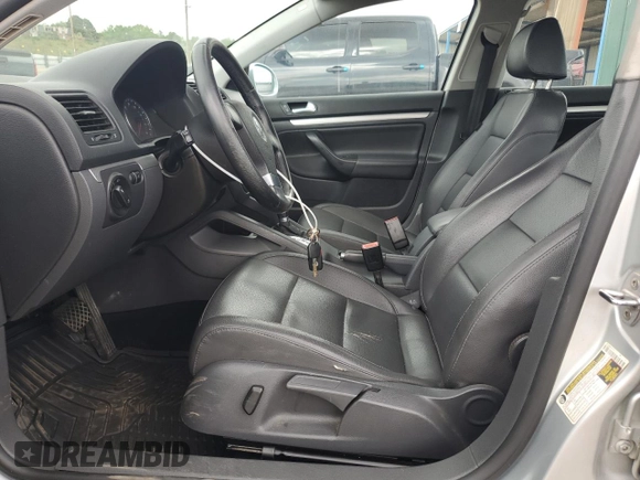 2008 Volkswagen Jetta SE with VIN 3VWRM71K58M184202, listed as a Copart auction lot 58373365 with 150,137 mi miles and Salvage title. Bid and sale history available at DreamBid. Image 7.