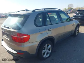 2007 BMW X5 3.0si with VIN 4USFE43527LY80776, listed as a IAAI auction lot 42025072 with 196,302 mi miles. Bid and sale history available at carsss.com. Image 4.