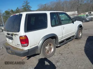 1998 Ford Explorer Sport with VIN 1FMYU24E6WUC19146, listed as a IAAI auction lot 41698988 with 191,817 mi miles and . Bid and sale history available at DreamBid. Image 4.