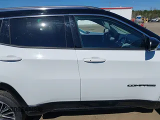 2022 Jeep Compass Limited with VIN 3C4NJDCB1NT149826, listed as a IAAI auction lot 41808462 with 32,278 mi miles and . Bid and sale history available at DreamBid. Image 14.