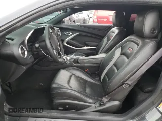 2016 Chevrolet Camaro 2SS z VIN 1G1FH1R74G0180482, wystawiony jako Copart lot #55686085 z przebiegiem 63 803 mil mil oraz Szkoda całkowita • Salvage title. Historia ofert i sprzedaży dostępna na DreamBid. Obrazek 7.
