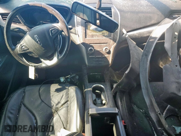2016 Lincoln MKC Reserve with VIN 5LMTJ3DH7GUJ22247, listed as a Copart auction lot 57298615 with 133,842 mi miles and Salvage title. Bid and sale history available at DreamBid. Image 8.