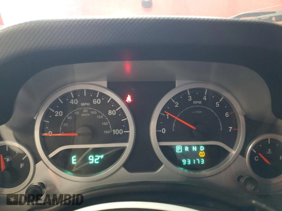 2008 Jeep Wrangler Rubicon with VIN 1J8GA641X8L586923, listed as a Copart auction lot 56243405 with 93,173 mi miles and Salvage title. Bid and sale history available at DreamBid. Image 9.