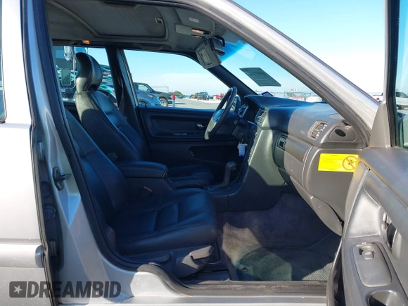 1998 Volvo S70 with VIN YV1LS5571W1502619, listed as a IAAI auction lot 40957692 with 268,926 mi miles. Bid and sale history available at carsss.com. Image 5.