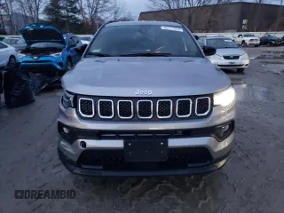 2023 Jeep Compass Latitude with VIN 3C4NJDBN5PT551685, listed as a Copart auction lot 85771934 with 16,410 mi miles and Salvage Title. Bid and sale history available at DreamBid. Image 5.