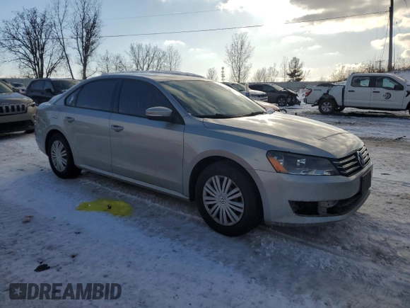 2014 Volkswagen Passat S with VIN 1VWAS7A31EC097213, listed as a Copart auction lot 45808655 with 128,695 mi miles and Clean Title. Bid and sale history available at carsss.com. Image 4.