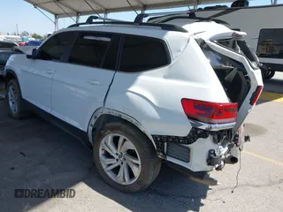 2021 Volkswagen Atlas SE z VIN 1V2HR2CA8MC514027, wystawiony jako IAAI lot #42260413 z przebiegiem 37 687 mil mil oraz . Historia ofert i sprzedaży dostępna na DreamBid. Obrazek 3.
