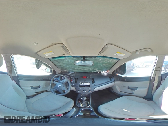 2013 Kia Forte LX with VIN KNAFT4A25D5662199, listed as a Copart auction lot 76251194 with 194,920 mi miles and Non Repairable. Bid and sale history available at carsss.com. Image 14.