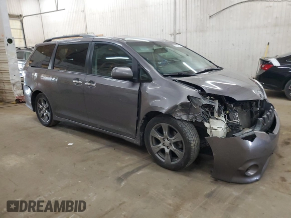 2017 Toyota Sienna SE with VIN 5TDXZ3DC2HS816940, listed as a Copart auction lot 52924865 with 205,900 mi miles and Salvage Title. Bid and sale history available at carsss.com. Image 4.