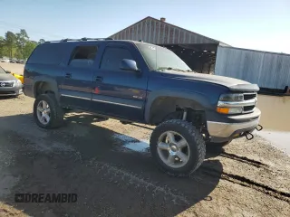 2003 Chevrolet Suburban LT with VIN 1GNEC16Z63J237235, listed as a Copart auction lot 52782285 with 241,272 mi miles and Salvage Title. Bid and sale history available at carsss.com. Image 4.