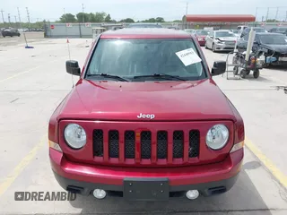 2016 Jeep Patriot Latitude with VIN 1C4NJPFB0GD527172, listed as a IAAI auction lot 42440983 with 66,836 mi miles and . Bid and sale history available at DreamBid. Image 12.