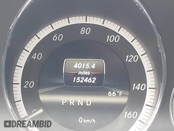 2013 Mercedes-Benz E 350 с VIN WDDKK5KF3DF185509, выставлен на аукционе IAAI как лот 42371512 с пробегом 152 462 миль миль и . История ставок и продаж доступна на DreamBid. Изображение 15.