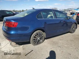2012 Volkswagen Jetta SEL with VIN 3VWLP7AJ6CM428002, listed as a Copart auction lot 46696735 with 143,141 mi miles and Clean title. Bid and sale history available at DreamBid. Image 3.
