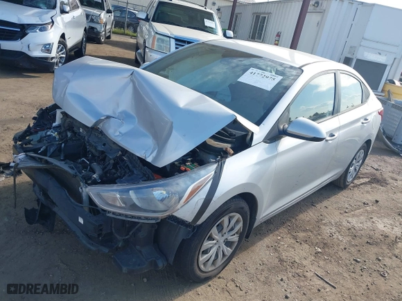 2019 Hyundai Accent SE with VIN 3KPC24A32KE053705, listed as a IAAI auction lot 41772975 with 90,854 mi miles. Bid and sale history available at carsss.com. Image 18.