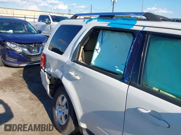 2011 Ford Escape Limited с VIN 1FMCU0EG8BKB72433, выставлен на аукционе IAAI как лот 42225233 с пробегом 177 319 миль миль и . История ставок и продаж доступна на DreamBid. Изображение 6.