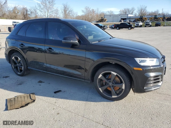 2019 Audi SQ5 Premium Plus with VIN WA1B4AFY1K2043540, listed as a Copart auction lot 81946564 with 0 mi miles and Salvage Title. Bid and sale history available at carsss.com. Image 4.