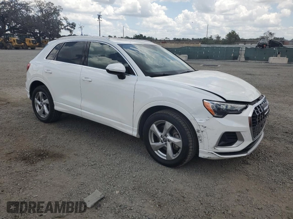 2020 Audi Q3 Premium with VIN WA1AECF32L1030604, listed as a Copart auction lot 57943755 with 61,261 mi miles and Non repairable. Bid and sale history available at DreamBid. Image 4.