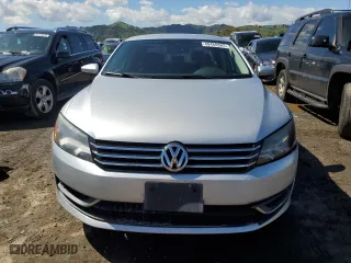 2012 Volkswagen Passat SE with VIN 1VWBP7A37CC096621, listed as a Copart auction lot 49468885 with 258,205 mi miles and Salvage Title. Bid and sale history available at carsss.com. Image 5.