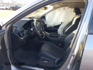 2019 Acura RDX with VIN 5J8TC2H30KL044257, listed as a IAAI auction lot 41727901 with 30,304 mi miles and . Bid and sale history available at DreamBid. Image 5.
