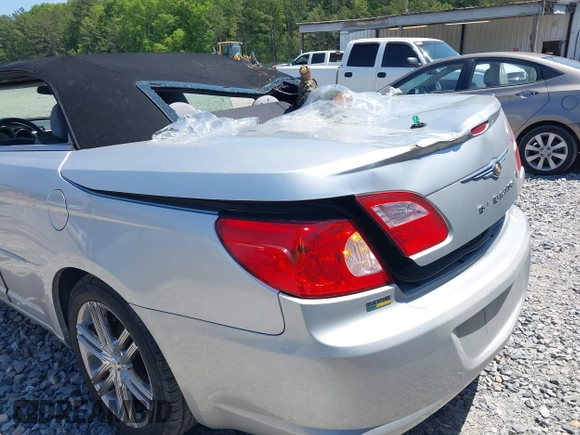 2008 Chrysler Sebring Touring with VIN 1C3LC55R08N279879, listed as a IAAI auction lot 42060002 with 80,133 mi miles and . Bid and sale history available at DreamBid. Image 6.