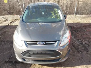 2017 Ford C-Max SE z VIN 1FADP5AU9HL108743, wystawiony jako IAAI lot #41697588 z przebiegiem 188 856 mil mil oraz . Historia ofert i sprzedaży dostępna na DreamBid. Obrazek 6.