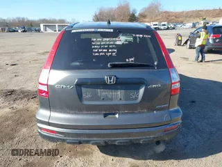 2011 Honda CR-V SE with VIN 5J6RE4H43BL053648, listed as a IAAI auction lot 41895942 with 186,869 mi miles. Bid and sale history available at carsss.com. Image 17.