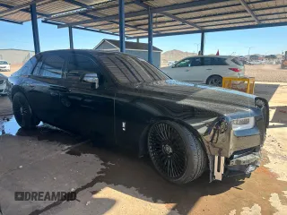 2018 Rolls-Royce Phantom z VIN SCA687S53JU104584, wystawiony jako Copart lot #67137354 z przebiegiem 11 034 mil mil oraz Szkody całkowita. Historia ofert i sprzedaży dostępna na DreamBid. Obrazek 4.