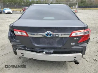 2012 Toyota Camry XLE z VIN 4T1BD1FK0CU061059, wystawiony jako Copart lot #52042905 z przebiegiem 159 506 mil mil oraz Szkoda całkowita • Salvage title. Historia ofert i sprzedaży dostępna na DreamBid. Obrazek 6.