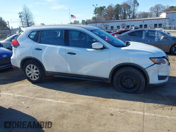 2017 Nissan Rogue SV with VIN KNMAT2MT9HP560033, listed as a IAAI auction lot 41396661 with 200,717 mi miles. Bid and sale history available at carsss.com. Image 13.