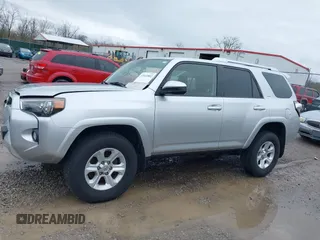 2016 Toyota 4Runner Limited with VIN JTEBU5JR1G5311288, listed as a IAAI auction lot 41933882 with 122,505 mi miles and . Bid and sale history available at DreamBid. Image 14.